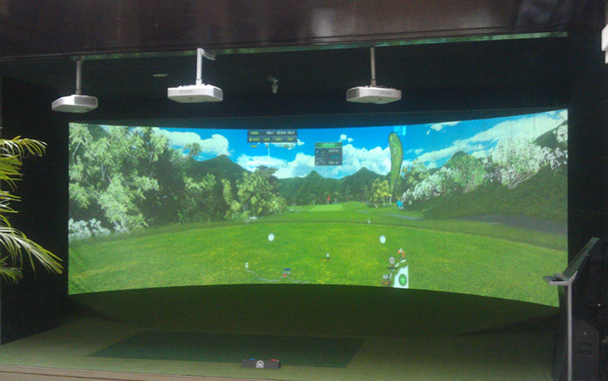 飓风高尔夫模拟设备.jpg